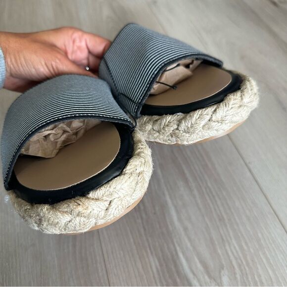 NWT! Torrid Single Band Espadrille Platform Slide Women Sz 9.5 Black & White - Picture 4 of 9